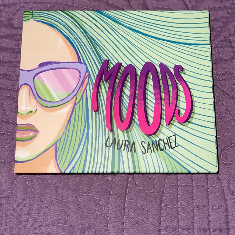 Moods Eye Shadow Pallet